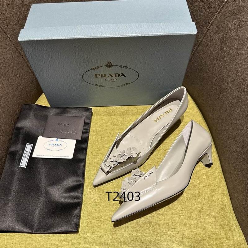 Prada Women's Shoes 559